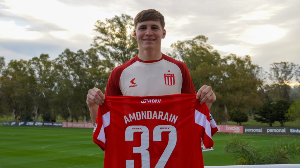 fichajes betis; Kaiki Bruno; Mikel Amondarain.