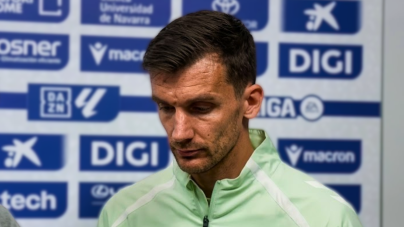 Diego Llorente, sobre el penalti: «Es frustrante»